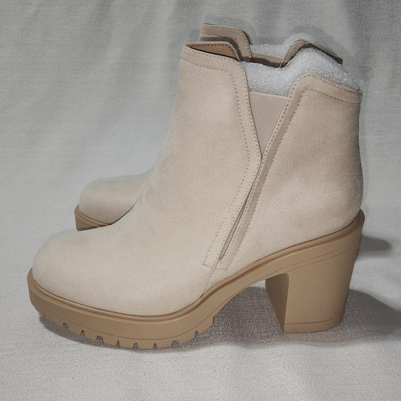 ZBY boots size 9 - NEW - Picture 3 of 9